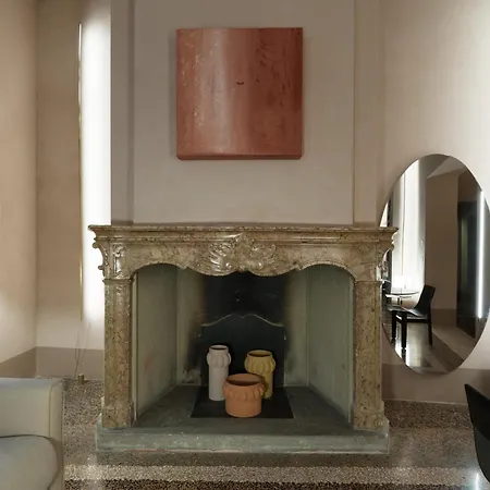 202 Palazzo Archimede Apartmán *