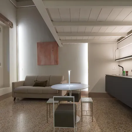 Apartment Palazzo Archimede Livello 2 *