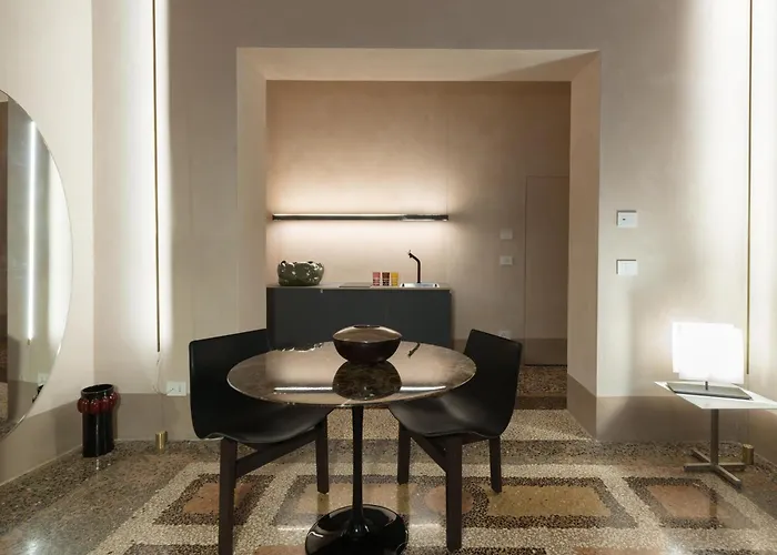 Palazzo Archimede In Palazzo Storico 202 * Bologna